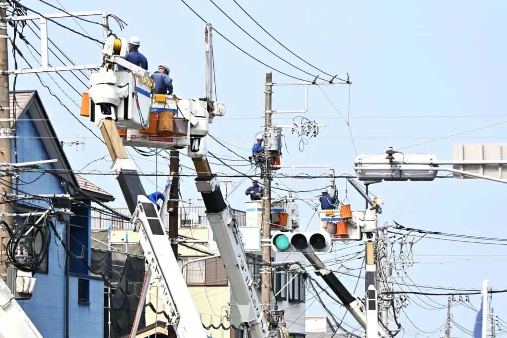 Level 2 ASP electrician at the point of attachment on a Northern Rivers home